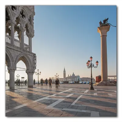 Produktbild von Wallario selbstklebende Möbelfolie/ Tischdecke für Innen und Außen, Größe: 70 x 70 cm - Venedig - Dogenpalast, Markusplatz und San Giorgio Maggiore I