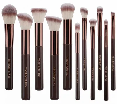 Produktbild von Technique Pro Make-up-Pinselset in Schokoladenbronze
