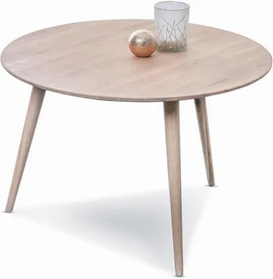 Imagen del producto de Mesa de centro redonda Oslo 3, diámetro 75 cm, altura 50 cm. Fabricada en roble macizo, con acabado en blanco aceitado