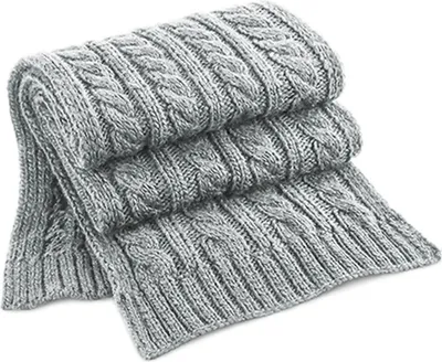 Immagine prodotto di Beechfield B499 | Sciarpe in maglia melange - Colore: Grigio chiaro - Dimensioni: 168 x 27 cm