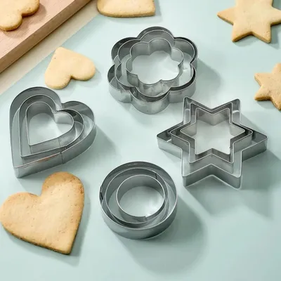 Immagine prodotto di Tagliapasta a forma di cuore set da 3 - 4 cm, 5,5 cm e 6,5 cm - Acciaio inossidabile