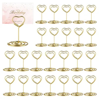 Productafbeelding van Tafelkaart houders - Hartvormig, van metaal - Decoratie voor menukaarten en fotokaarten - Goud - 25 stuks