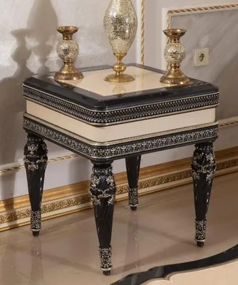 Produktbild von Casa Padrino Luxus Barock Beistelltisch Beige / Schwarz / Gold - Prunkvoller Massivholz Tisch im Barockstil - Barock Wohnzimmer Möbel - Edel & Prunkvoll