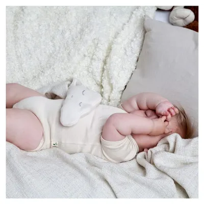 Produktbild von Traubenkern-Wolke - Wärmekissen für Babys und Kleinkinder, bei Blähungen und Bauchschmerzen, flauschig, weiß