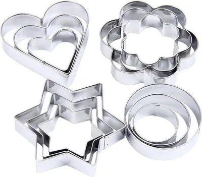 Produktbild von 12-teilig Bäckereiformen-Set - Blumen, Herzen, Runde, Sterne