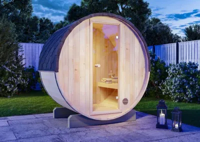 Produktbild von FinnTherm Fass-Sauna Mini XXS, 194 x 130 x 194 cm Gartensauna, Outdoor Sauna mit 42 mm Wandstärke, inkl. Montagematerial, Glastür aus Sicherheitsglas, 2-3 Personen, inkl. Dachschindeln, Außensauna