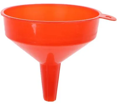 Obrázek produktu pro Plastový trychtýř pro plnění oleje, benzínu, nafty a dalších kapalin, červený