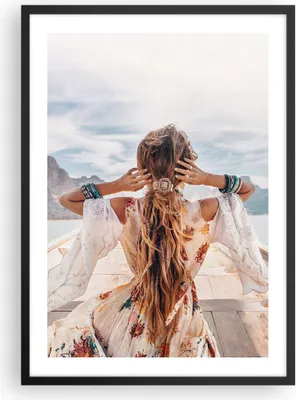 Produktbild von Gerahmtes Poster - Schwarzer Rahmen - Frau Boot Rücken - 50x70 cm - Wand Bild - Wanddeko - Wandbilder - Kunstposter - Wandposter - Bilderrahmen - Bilder - Kunstdruck - Wanddekoration - P2BPA50x70-5059