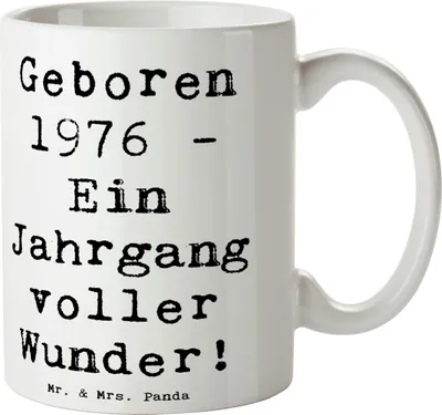 Produktbild von Mr. & Mrs. Panda Pott Spruch 1976 Geburtstag - Weiß - Geschenk, schöne tasse, Geburtstagsgeschenk, Jahrgang, Happy Birthday, Geboren, Geburtstagsfeier, Geburtsjahr