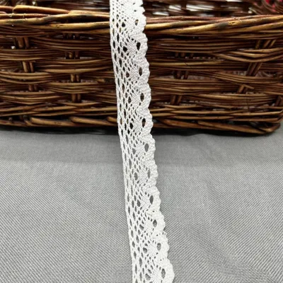 Produktbild von Vintage-Spitzenband aus Baumwolle, 2,5 cm breit, 5 Meter lang, für Dekoration