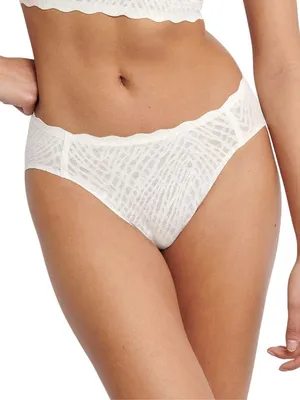 Imagen del producto de Slippers tipo tanga para mujer, color azul, línea ZERO Feel Bliss, de seda blanca, talla M