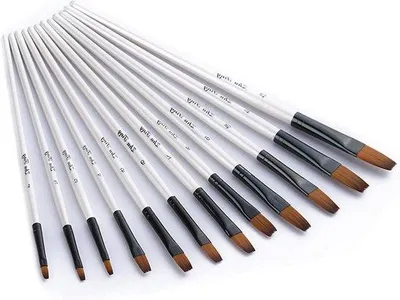 Productafbeelding van Nylon kwastenset, 12-delig, wit, breed, geschikt voor aquarel- en olieverf.