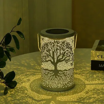 Image de Lampe solaire pour le jardin – Résistante aux intempéries et à l'eau – Éclairage d'extérieur chaleureux