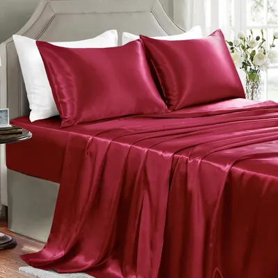 Produktbild von Satin-Bettwäsche im Standardmaß – 4 Stück , seidig-weiche Bettwäsche, ein bordeauxrotes Satin-Set aus Seide, knitterarm, mit einem tiefen Bettlaken