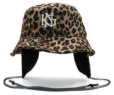 Immagine prodotto di Cappello Kangol - Modello Interlock, forma a secchiello - Motivo leopardo, colore beige