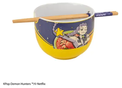Immagine prodotto di Ciotola di ramen KPop Demon Hunters con bacchette, gusto Rumi Superstar