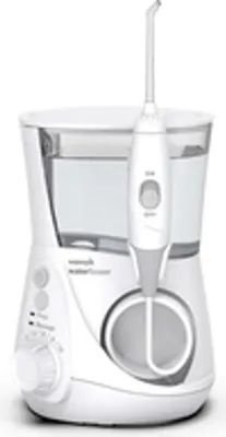 Produktbild von Waterpik Ultra Professional Waterflosser feststehende Munddusche, Druckbereich von 0,7-7 Bar regulierbar über 10 Druckeinstellungen, integrierter Timer, Weiß (WP-660EU)