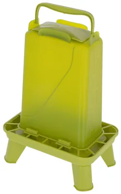 Futterautomat mit Füßen, 3,5 l, grün, 16,5x24,5x35 cm, Kunststoff