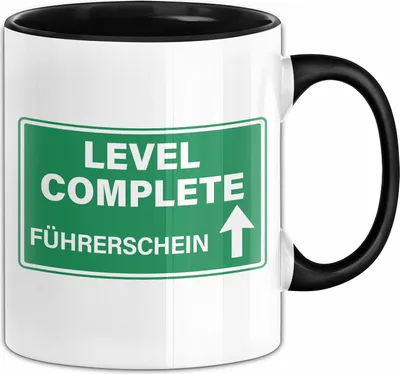 Produktbild von Führerschein Bestanden Geschenk Tasse Bestandener Führerschein Level Complete Führerschein Fahrschule Kaffee-Becher (Schwarz)