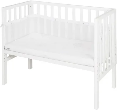 Produktbild von Babywagen mit weichem Matras und atmungsaktivem Netz