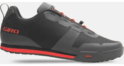 Produktbild von Giro Herren Fahrradschuh Tracker Schwarz 45