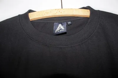 Produktbild von Basic Herrenshirt rundhalsausschnitt schwarz…