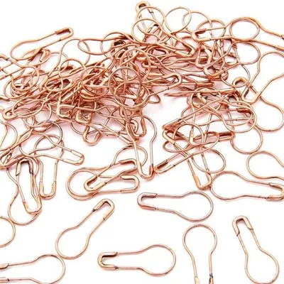 Image de 100 clous de sécurité métalliques pour projets de bricolage