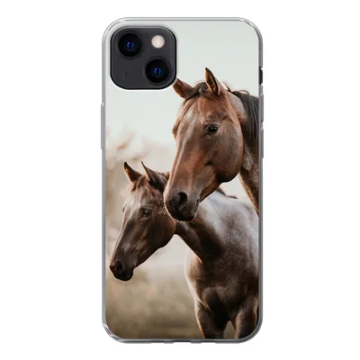 Produktbild von MuchoWow® Handyhülle Schutzhülle Hülle für iPhone 13 Pferde - Natur - Braun Silikon Softcase Handy Hülle - Karteninhaber
