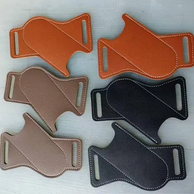 Obrázek produktu pro Kožená brašna na nářadí s opaskem a 6 přihrádkami pro outdoorové vybavení a nářadí.