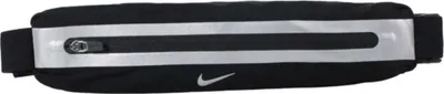 Produktbild von Nike Laufgürtel Slim Waist Pack 3.0 schwarz silber reflektierend