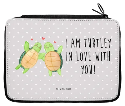 Produktbild von Mr. & Mrs. Panda Federmäppchen Schildkröten Paar - Grau Pastell - Geschenk, Liebesgeschenk, Etui, für Freundin, Federmappe, Mäppchen, Hochzeitstag, Bleistiftetui, Partner