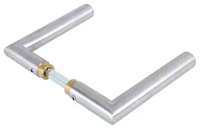 Zdjęcie produktu dla Alberts 834051 – para klamek, proste w kształcie litery L, stal nierdzewna, długość klamki 130 mm, rozstaw klamek 60 mm