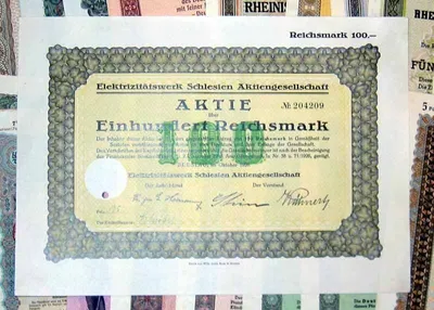 Produktbild von 618 verschiedene Aktien und Anleihen 1913-1944