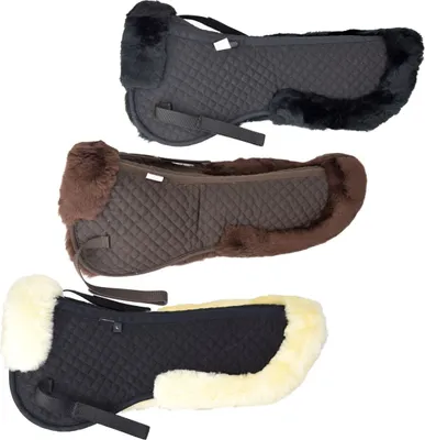 Lammfell Sattelkissen Sattelpad mit Fellrand vorne und hinten in beige/natur, braun oder schwarz