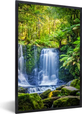 Produktbild von MuchoWow® Gerahmtes Poster Dschungel - Wasserfall - Australien - Pflanzen - Natur 40x60 cm - Poster mit Schwarzem Bilderrahmen Wandposter Rahmen Foto Bilder - Papierdruck - Wandbilder