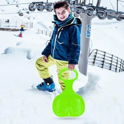 Image de Luge en plastique pour enfants pour l'hiver