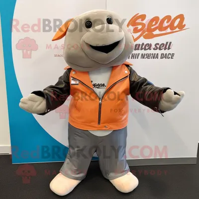 Productafbeelding van Peach Stellar S Sea Cow mascotte REDBROKOLY kostuum karakter gekleed met een motorjack en pochetten
