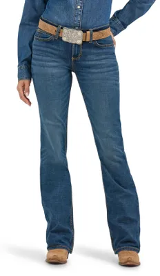 Image de Jeans pour femmes Wrangler, coupe rétro, taille moyenne, coupe bootcut, taille 39
