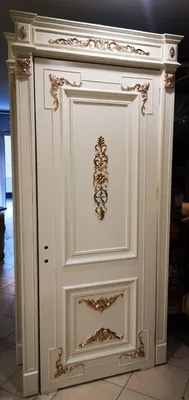 Produktbild von Casa Padrino Luxus Barock Wohnungstür Weiß / Gold - Prunkvolle Massivholz Tür mit Rahmen - Luxus Möbel im Barockstil - Hotel Möbel - Barock Möbel - Barock Einrichtung - Edel & Prunkvoll
