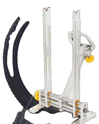 Produktbild von Fahrradfelgenrichtständer, Aluminiumlegierung, verstellbar für 10–29 Zoll, kompatibel mit Rädern von 46–195 mm, kompaktes Design 26,5 x 14,5 x 46 cm, Bruttogewicht 3,15 kg
