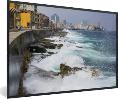 Produktbild von MuchoWow® Gerahmtes Poster Blaue Meereswellen im kubanischen Havanna, Nordamerika 90x60 cm - Poster mit Schwarzem Bilderrahmen Wandposter Rahmen Foto Bilder - Fotorahmen - Foto-Plakat