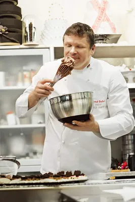 Produktbild von RÖSLE Schlagbesen, hochwertiger Schneebesen mit massivem Rundgriff und Aufhängeö