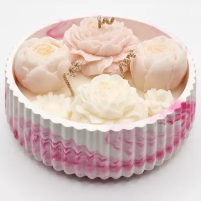 Image de Bougie Amorosa NOBAMO - Élégance en Marbre avec Parfum Citron Vert et Mangue KP40852