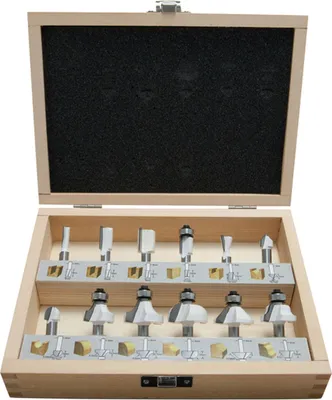Image de Coffret de 12 fraises à bois MAKITA D-53556 pour défonceuse (queue 8mm)