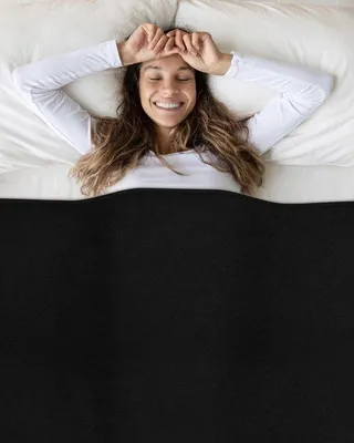 Produktbild von Unyqoos® Frottee-Decke 150 x 200 cm, 100% ringgesponnene Baumwolle – atmungsaktive Sommer- & Ganzjahresdecke,  Standard 100, temperaturregulierend