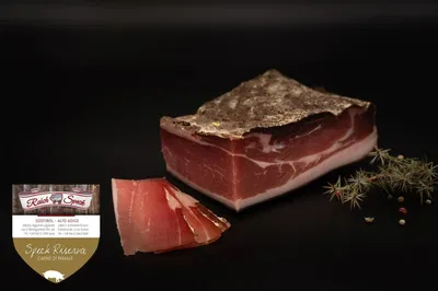Produktbild von Speck Riserva mind. 1 Jahr gereift Mittelstück ca. 0,8 kg. - Speck Raich