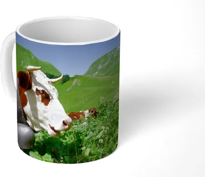 Produktbild von MuchoWow® Tasse Kaffeetasse Kaffeebecher 350 ml Kuh - Pflanzen - Berg Teetasse - Fototasse - Becher - Keramikbecher - Teebecher - Kaffeetasse - Bürotasse