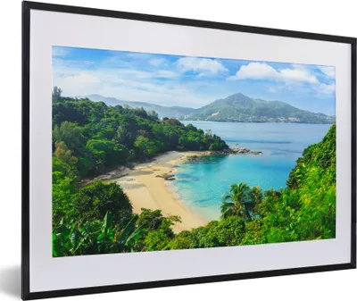 Produktbild von MuchoWow® MuchoWow® Gerahmtes Poster Strand - Meer - Insel - Baum 60x40 cm - Poster mit zchwarzem Bilderrahmen - Schlafzimmer - Plakat in Rahmen - Drucken