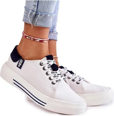 Produktbild von Damen-Sneaker mit Memory-Foam-System Big Star KK276002 Weiß 38