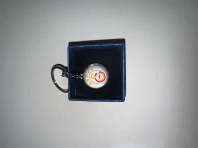 Produktbild von Schlüsselanhänger mit Gravur Galatasaray 5 Sterne Schlüsselanhänger 3D mit Geschenkbox, Weihnachtsgeschenk, Geburtstagsgeschenk, Valentinstaggeschenk